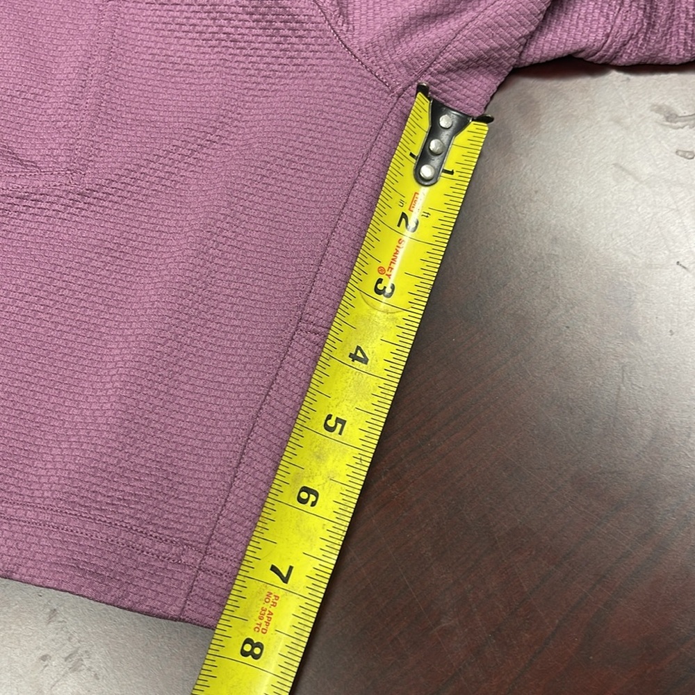 NWOT Lululemon athletica Zipper pockets dressy short - Picture 8 of 9